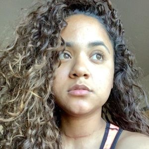 Meet your Posher, Modesty